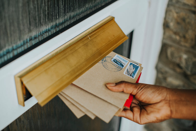 Why doesn't Boks use the La Poste universal “PTT” pass?